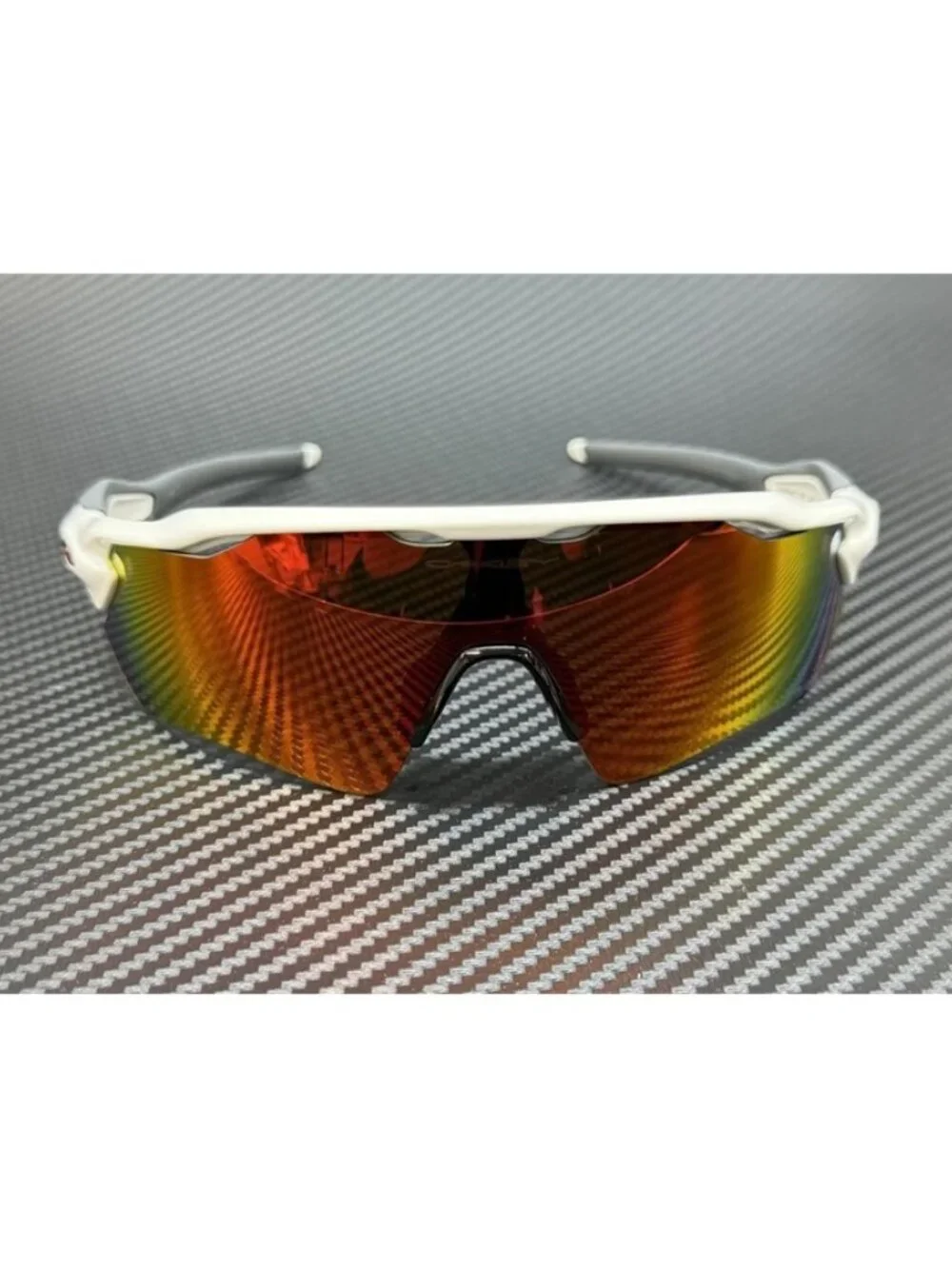 New Oakley Men Polished White Sunglasses 65-23-128
